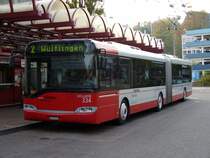Solaris Gelenkbus 334 eingeteilt auf der Linie 2 im Busbahnhof vor dem SBB Bahnhof 28.10.2006