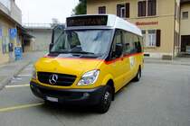 Im Laufental zwischen Laufen, Zwingen, Blauen und Nenzlingen kommt am Sonntag ein Sprinter City 35 der Regie eingesetzt. Wagen BL 131'579 (2009) am 26.9.2010 in Zwingen. 