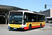 Hochbahn 2705 (HH HN 2705) mit Werbung fr Lotto.
Hamburg Harburg ZOB, 17.6.2010.