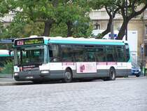 Agora Line Nr 8478 der Linie 47, an der Haltestelle  Place d'Italie  am 02/10/10.