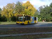 Mercedes Facelift Bluetec (Blauer Engel) kurz vor der Haltestelle Cmmerswalder Strasse(Plaunscher Ring).
9.10.10