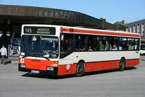 SBG 8219 (HH SE 556).
Hamburg Harburg ZOB, 17.6.2010.