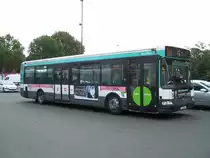 Agora Nr 2298 der Linie 154 in St-Denis am 01/10/10.