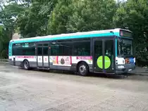 Agora solo Nr 7372 der Linie 56, an der Haltestelle  Chateau de Vincennes , am 01/10/10.