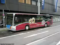 Ein Citaro Bus von der Firma Baron Reisen macht Werbung f�r Trauringe. Der Bus hatte am 16.10.2010 seinen ersten Tag mit der neuen Werbung.