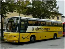 Dieser Neoplanbus wartet in der N�he des Hbf von Passau auf seinen n�chsten Einsatz. 15.09.2010