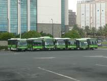 12.10.10,abgestellte TITSA-Busse am Busbahnhof Santa Cruz de Tenerife.