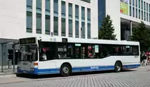 Sander Reisen 352 (HA EJ 109).
Hagen Stadtmitte, 26.6.2010.