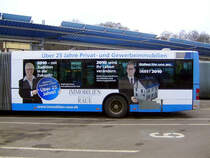 Zum 25 Firmenjubil�um von  IMMOBILIEN RAUE  (IVD Ehremitglied) haben wir f�r 2 Jahren einen Gelenkbus der Saartallinie gebucht...