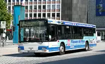 Stra�enbahn Hagen 741 (HA DF 741) macht Werbung f�r Fliesen de Myn.
Hagen Stadtmitte, 26.6.2010.