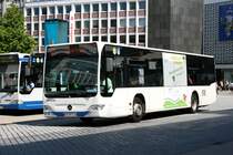 Hausemann und Mager 216 (HA HM 216).
Der Bus macht Werbung f�r Hausemann und Mager.
Hagen Stadtmitte, 26.6.2010.