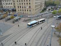 Die Aufnahme habe ich am 22.10.2010 vom Dach der neuen Europa Gallerie gemacht.Hier sind Busse zu sehen die an die haltestelle Saarbr�cken Hauptbahnhof fahren.