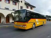Postauto - Setra  GR 102325 vor dem Bahnhof in Scuol-Tarasp am 13.09.2010