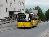 Postauto - Volvo 8700 GR 5955 unterwegs in Pontresina am 16.09.2010