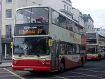 Unbekannter Doppeldecker (vmtl. Wright Aufbau) von Brighton & Hove am 4.Oktober 2010 an der Haltestelle Old Steine in Brighton. 

