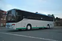 Setra 415 UL am 29.10.2010 in Lehrte am Marktplatz.