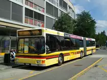 STI Thun Nr. 70/BE 389'670 MAN am 29. August 2010 Thun, Bahnhof (es kommt heutzutage sehr seltenvor, dass ein MAN der Nummern 70 bis 73 auf der Linie 21 am rechten Thunerseeufer in den Kurseinsatz kommt. An diesem Sonntag war dies der Fall!)