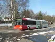 Auch mit Werbung  verziert : Solaris-Urbino 338 am 11.2.2007 beim Technorama.