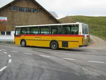 NAW Postauto am zweit letzten Betriebstag (f�r 2010) der Linie Oberdorf-Weissenstein Passh�he. Diese Linie ist ein Ersatzbetrieb f�r die eingestellte Seilbahn. Weissenstein Passh�he, 31.10.2010.