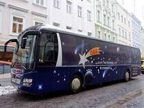 MAN- Licht ins Dunkel Sternebus  bei einem Zwischenstopp am Rieder Hauptplatz;101127