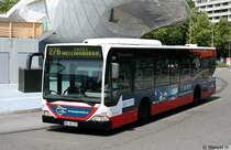 Hochbahn 2323 (HH HN 2323) mit Werbung fr Garagenantriebe.
Hamburg Poppenbttel, 3.7.2010.