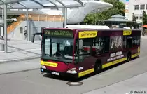 Hochbahn 2339 (HH HN 2339) mit Werbung f�r Germanwings.
Hamburg Poppenb�ttel, 3.7.2010.