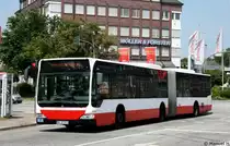 Hochbahn 7911 (HH SP 2911).
Hamburg, 3.7.2010.