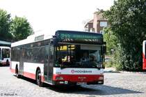 Hochbahn 2204 (HH MT 378).
Hamburg Barmbek ZOB, 3.7.2010.