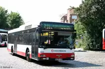 Hochbahn 2204 (HH MT 378).
Hamburg Barmbek ZOB, 3.7.2010.