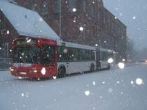 Bei dichtem Schneetreiben k�mpft sich der Wagen 4768 durch die Breite Stra�e in Bremen Vegesack. Er muss jetzt aber nicht mehr weit fahren, bis er sein Ziel den BF Vegesack erreicht. 
Aufgenommen am 13.12.2010