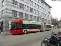 Stadtbus Winterthur Nr. 104 (Hess Swisstrolley 3 BGT-N1C) am 23.12.2010 bei der Schmidgasse