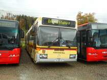 STI Thun Nr. 63 Mercedes O 405G am 24. Oktober 2010 Kloten, EvoBus