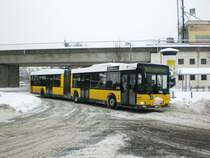 MAN Niederflurbus 2. Generation auf der 154 am U-Bahnhof ELsterwerdaer Platz.