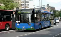 KVS 917 (VIE BV 109).
Der Bus macht Werbung fr die Nette Card.
Krefeld HBF, 1.8.2010.
