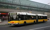 BVG 4365 (B V 4365).
Berlin Spandau Bahnhof, 9.8.2010.