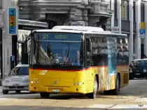 Postauto - Volvo 8700  SG 4693 unterwegs auf der Linie 121 in der Stadt St.Gallen am 27.12.2010