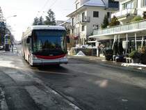 Hess Trolleybus nach 5 Riethsli am 3.1.11 bei der Haltestelle Sonne.