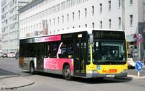 BVG 1676 (B V 1676).
Der Bus wirbt fr Artemis Berlin.
Berlin Ostbahnhof, 9.8.2010.