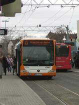 Ein Mercedes Benz Citaro des RNV als Linie 33 in Heidelberg Hbf am 14.01.11