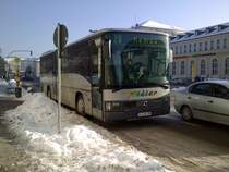 Meier Reisen, Aichkirchen Mercedes Benz O550 Integro am 30.Dezember.2010 in Regensburg, Hbf.