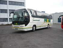 Ein Neoplan-Tourliner der Fa.Prosic, in Herrenberg-Gltstein, am 25.11.2010  