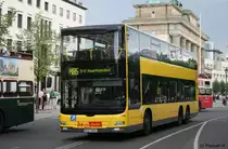 BVG 3496 (B V 3496).
Berlin Brandenburger Tor, 9.8.2010.