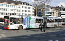 MB O 405 GN Gelenkbus, Linie 604 der SWB am Hbf Bonn - 08.01.2011