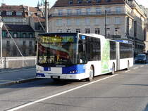 TL - Neoplan Bus Nr.611  VD 310121 unterwegs auf der Linie 17 in der Stadt Lausanne am 22.01.2011
