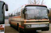 Mercedes O303 15 KHP-L, aufgenommen im Mai 1998 auf dem Parkplatz der Westfalenhallen in Dortmund.