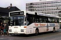 HST 204, ein Mercedes O405 vom Unternehmen Hausemann und Mager aus Hagen, aufgenommen im September 1996 in Hagen am Hauptbahnhof.