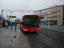 Ein DB Rhein Neckar Bus in Heidelberg Hbf am 11.02.11
