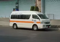 Seit kurzer Zeit gibt es einen neuen Busservice von Buri Ram nach Bangkok, der mit Toyota Commuter Kleinbussen durchgef�hrt wird. Es sind sehr bequeme und schnelle Verbindungen. (14.02.2011)