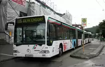 SVE 110 (ES 2073) wirbt f�r Getr�nke Bee.
Aufgenommen am Bahnhof Esslingen, 17.8.2010.