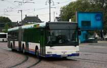 HEAG (DA MB 362).
Aufgenommen am HBF Darmstadt, 18.8.2010.